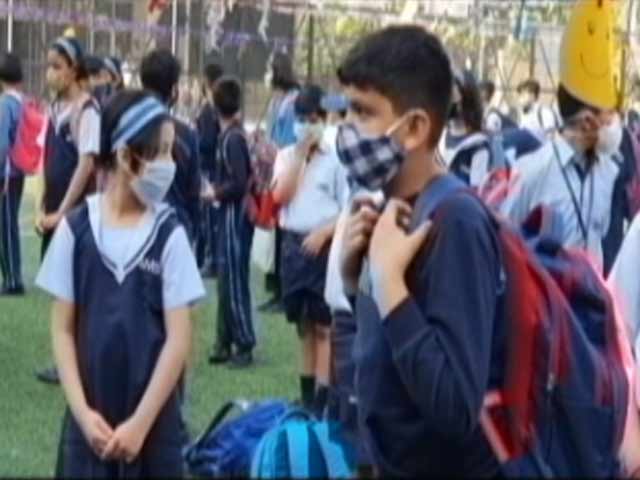 जम्मू-कश्मीर: कोरोना वायरस महामारी के चलते 14 दिन के लिए बंद हुए स्कूल