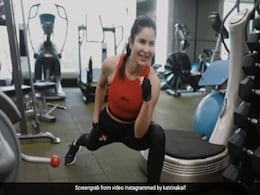 कैटरीना कैफ ने जिम में किया टफ वर्कआउट, बोलीं- नई चीजें सीख रही हूं...देखें Video कैटरीना कैफ ने जिम में किया टफ वर्कआउट, बोलीं- नई चीजें सीख रही हूं...देखें Video