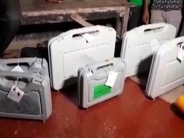 Poll Officer Sleeps Over At Trinamool Leader's Home With EVM, Suspended
