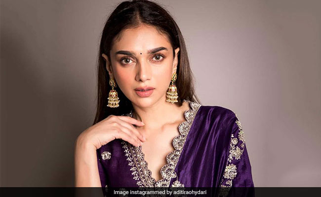 Let Aditi Rao Hydari Show You How To Pick Stunning Jewellery And Accessorise Right