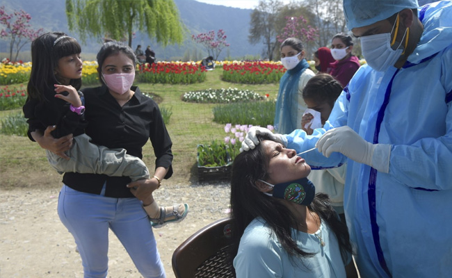J&K Re-Imposes Weekend Lockdown, Extends Night Curfew As Covid Cases Rise