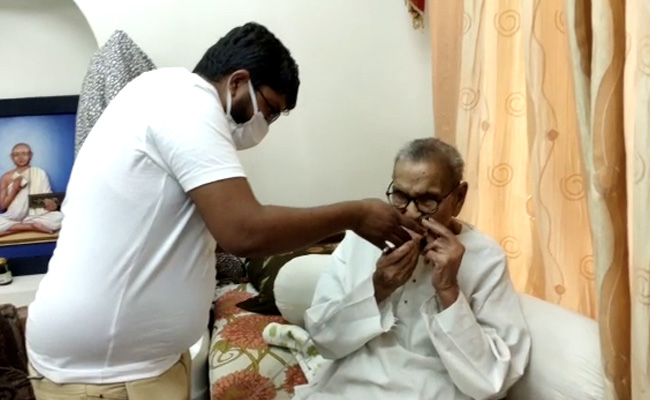 "Stay Positive": 104-Year-Old In Madhya Pradesh Beats Covid