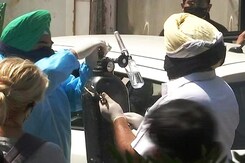 Uttar Pradesh: As Healthcare Crumbles, NGOs Step In Uttar Pradesh: As Healthcare Crumbles, NGOs Step In