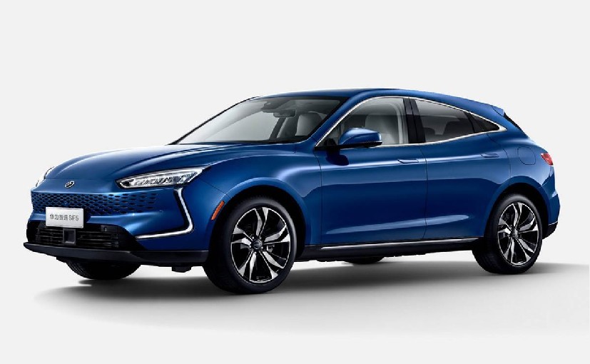 Huawei SERES SF5 Unveiled At Auto Shanghai 2021