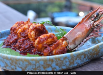 Indian Cooking Tips: How To Make South Indian-Style Prawn Ghee Roast For A Fiery Feast Indian Cooking Tips: How To Make South Indian-Style Prawn Ghee Roast For A Fiery Feast