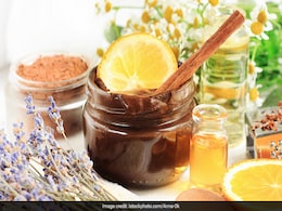Skin Care Tips: आपकी त्वचा के लिए संतरे के 8 बेमिसाल फायदे, जानें त्वचा पर इस्तेमाल करने का आसान तरीका Skin Care Tips: आपकी त्वचा के लिए संतरे के 8 बेमिसाल फायदे, जानें त्वचा पर इस्तेमाल करने का आसान तरीका
