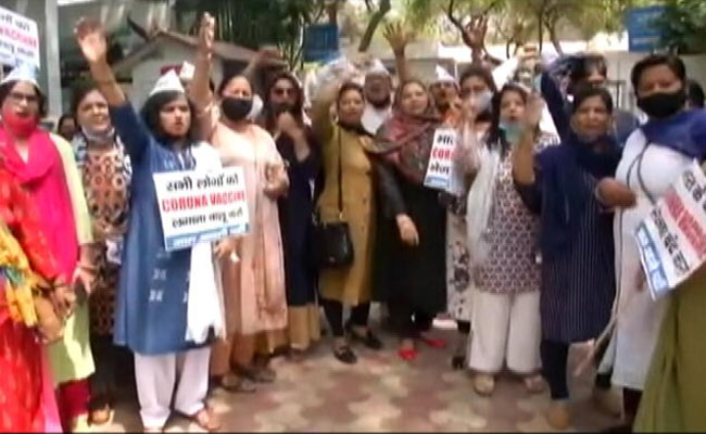 "Even If Some Get Covid..." AAP's Shocker On Poor Mask Use At Protest