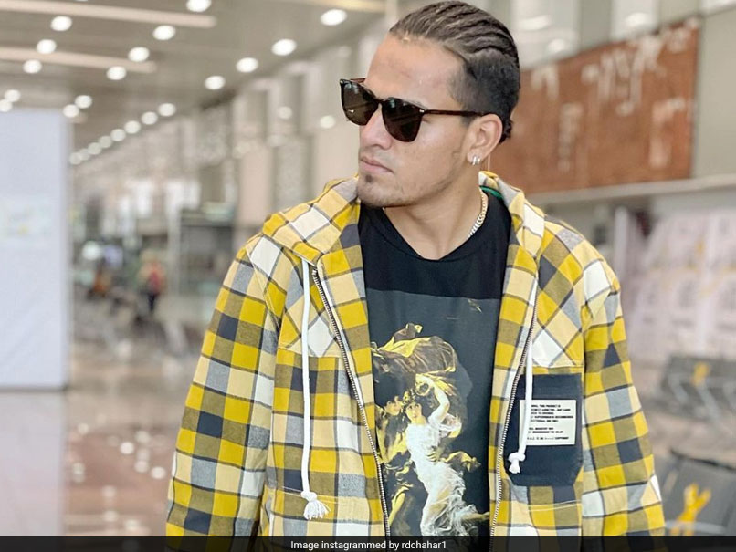 "Meet My Hairstylist": Rahul Chahar Shares Pic With Partner Ishani