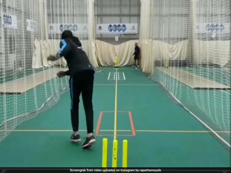 IPL 2021: Rajasthan Royals Jofra Archer Back In Nets After A Freak Hand Injury