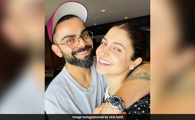 Cuteness Overload: Anushka Sharma, Virat Kohli And An Epic Hug. Pic Here