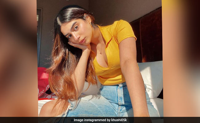 Khushi Kapoor Enjoying New York Summer All By Herself Is Getting A Bit Too Much For Janhvi