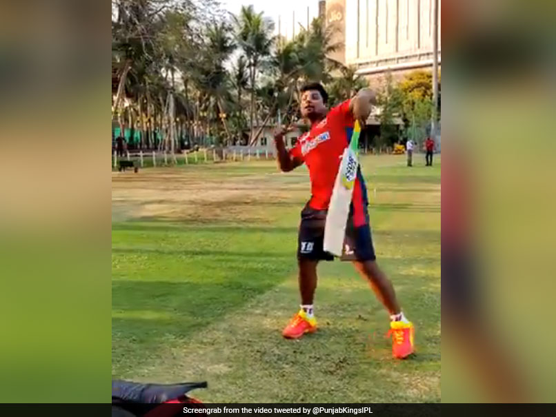 IPL 2021: Sarfaraz Khan Mimics Darren Sammy, Receives Approval From Chris Gayle. Watch