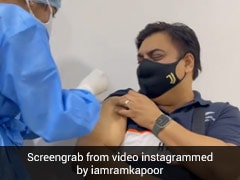 Ram Kapoor ने वैक्सीन लगवाने से पहले बनाया रोने जैसा मुंह, इंजेक्शन लगते ही लगे हंसने- देखें Video