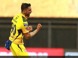 Ravi Shastri Impressed By Deepak Chahars "Super Variations" As He Rips Apart Punjab Kings Top-Order