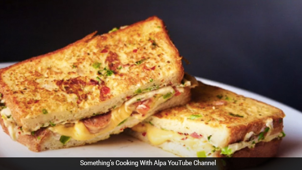 Watch: This 5-Min Cheesy Egg Toast Recipe Will Never Let You Give Breakfast A Miss