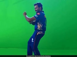 Watch: Rohit Sharma Leads The Way As Mumbai Indians Stars Groove On Marathi Song Watch: Rohit Sharma Leads The Way As Mumbai Indians Stars Groove On Marathi Song