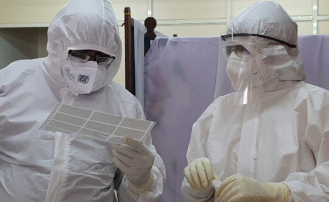 Amid Unprecedented Covid Surge, Kerala Scrambles To Ramp Up Oxygen Beds