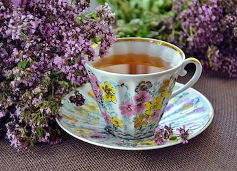 4 Herbal Tea Options To Kick-Start Your Day 4 Herbal Tea Options To Kick-Start Your Day