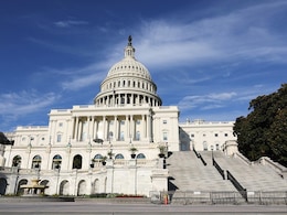 Man Dies After Crashing Car, Firing Gun Near US Capitol: Capitol Police