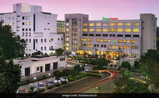 "Out Of Options": Delhi Hospital Stops Admissions Amid Shortage Of Oxygen