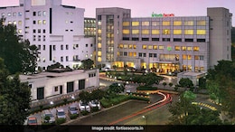 फोर्टिस अस्पताल के डॉ. ज्योति बंसल की SC से जमानत याचिका खारिज, फर्जी एनओसी से ऑर्गन ट्रांसप्लांट करने का आरोप