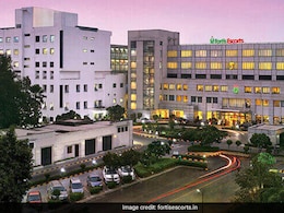 फोर्टिस अस्पताल के डॉ. ज्योति बंसल की SC से जमानत याचिका खारिज, फर्जी एनओसी से ऑर्गन ट्रांसप्लांट करने का आरोप फोर्टिस अस्पताल के डॉ. ज्योति बंसल की SC से जमानत याचिका खारिज, फर्जी एनओसी से ऑर्गन ट्रांसप्लांट करने का आरोप