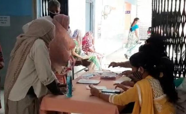 3 UP Women Given Anti-Rabies Shots Instead Of Covid Jabs, Probe Confirms