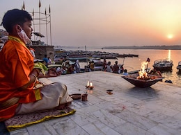 Varanasi Ghats Submerged As Ganga River Swells Due To Heavy Rain Varanasi Ghats Submerged As Ganga River Swells Due To Heavy Rain