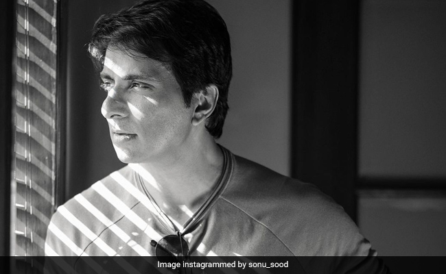 Sonu Sood, Team Save Lives Of 22 Covid Patients At Bengaluru Hospital