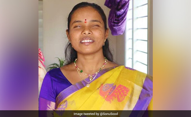 Sonu Sood Has Found A "Superwoman" In This Visually-Challenged YouTuber