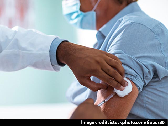 Can People With Allergies Get Vaccinated? Expert Answers COVID-19 Vaccine FAQs