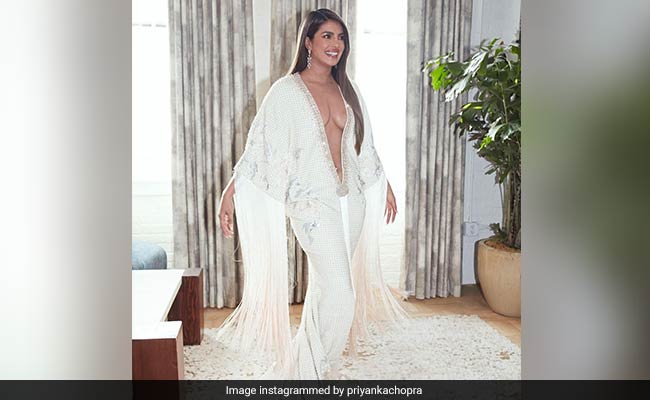 "Priyanka Always Carries Haute Couture Better": Madhu Chopra On Comparison With Deepika Padukone. Ouch