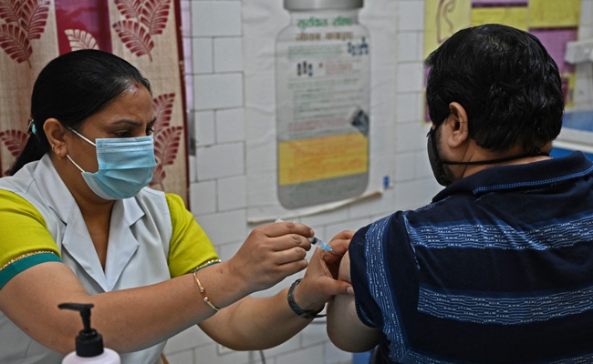 Got Centre's Communication On Walk-In Vaccination Sunday Evening: Delhi Government