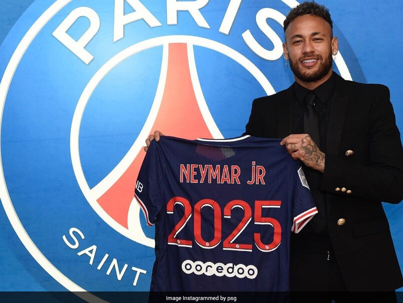 Ligue 1: Neymar Extends PSG Contract To 2025