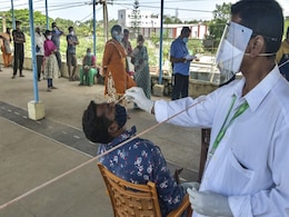 बिहार में COVID-19 के 2603 नए मामले, AIIMS के डॉक्टर समेत 99 लोगों की मौत बिहार में COVID-19 के 2603 नए मामले, AIIMS के डॉक्टर समेत 99 लोगों की मौत