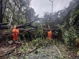 चक्रवाती तूफान ताउते से प्रभावित होने वाले जिलों में NDRF की 100 टीमें तैनात चक्रवाती तूफान ताउते से प्रभावित होने वाले जिलों में NDRF की 100 टीमें तैनात