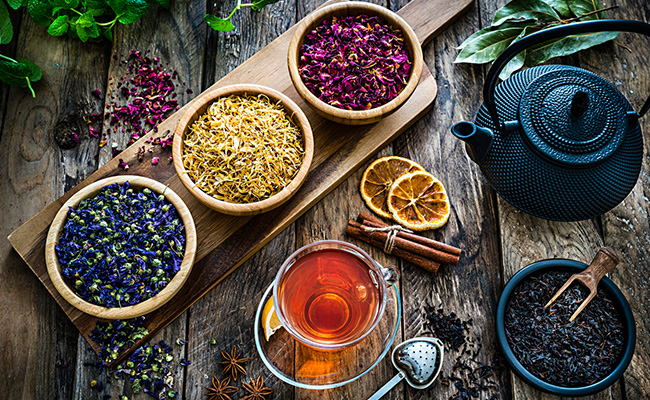 Unwind Your Day With These Herbal Stress-Relieving Teas