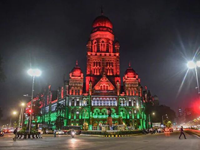 Maharashtra Covid Curbs To Continue, Graded Easing Later: Uddhav Thackeray