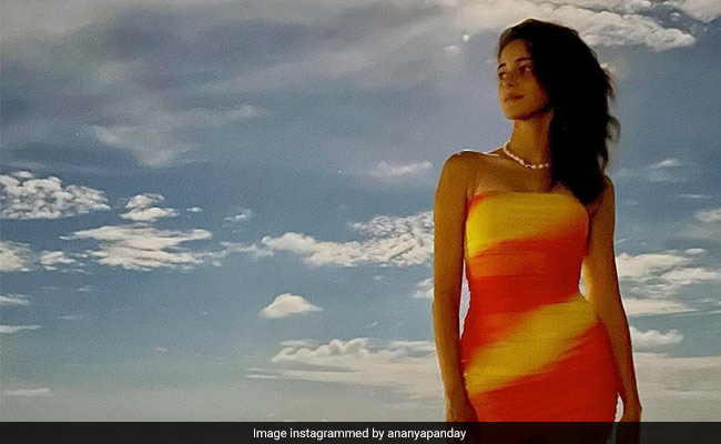 These DIY Fashion Hacks Will To Turn Your Old Clothing To Chic Picks In No Time