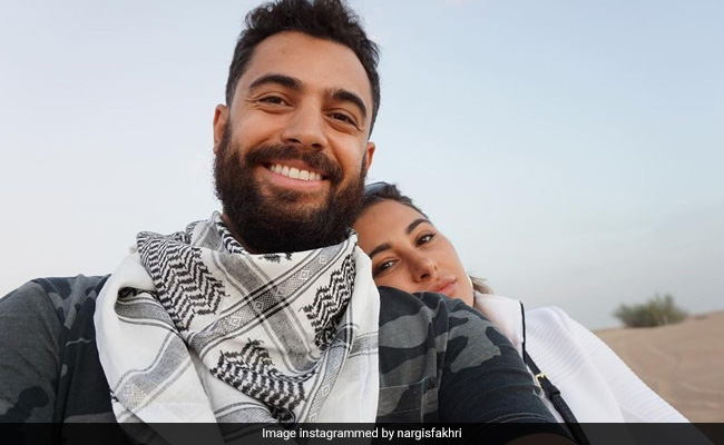 Inside Nargis Fakhri's Dinner Date With Boyfriend - He Cooked, She Ate
