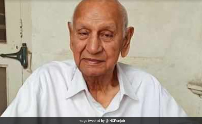 पंजाबः अमृतसर से छह बार सांसद रहे रघुनंदन लाल भाटिया का निधन