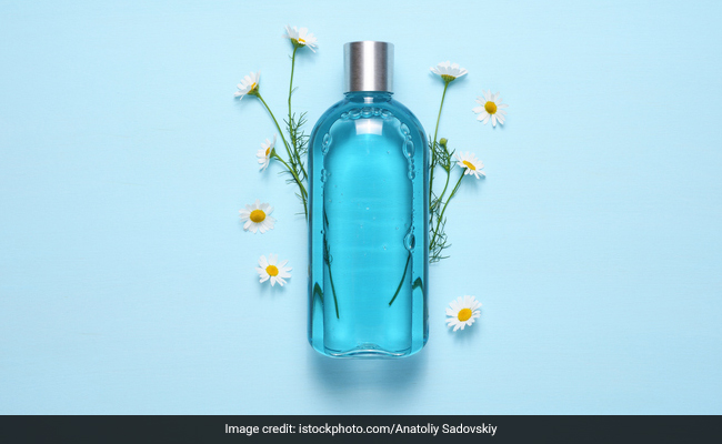 7 Best Antibacterial Shower Gels To Buy To Keep Your Body Fresh And Germ-Free