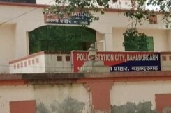 Woman Allegedly Raped While Going To Farmers' Protest In Haryana Woman Allegedly Raped While Going To Farmers' Protest In Haryana
