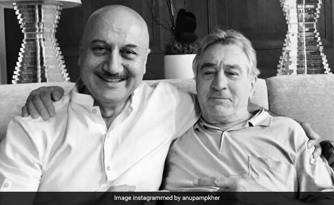 "Robert De Niro Keeps Checking On Kirron Kher's Health:" Anupam Kher