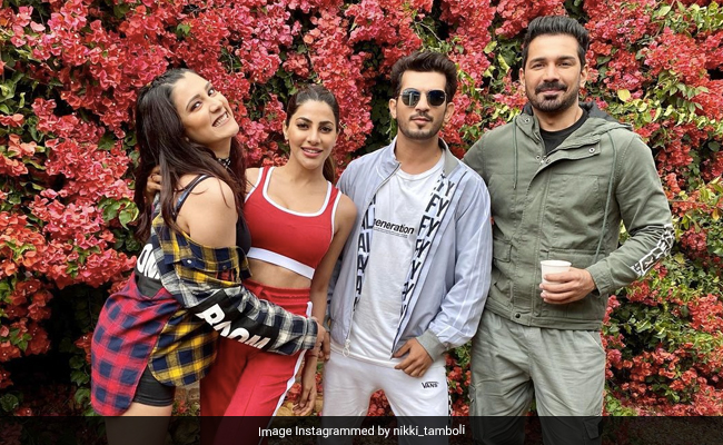 <i>Khatron Ke Khiladi</i>: Nikki Tamboli Is Hanging Out With Her "Favourite People" In Cape Town <i>Khatron Ke Khiladi</i>: Nikki Tamboli Is Hanging Out With Her "Favourite People" In Cape Town