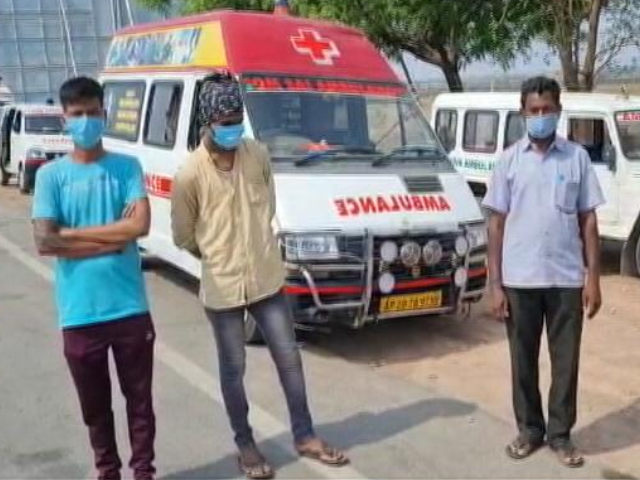 Telangana Refuses Entry To Covid Patients From Andhra, Ambulances Stranded At Border