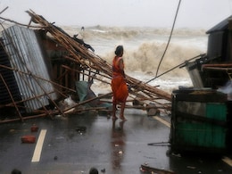Cyclone Yaas: अरब सागर के तटीय इलाकों में चक्रवात से निपटने की चुनौती बढ़ती जा रही Cyclone Yaas: अरब सागर के तटीय इलाकों में चक्रवात से निपटने की चुनौती बढ़ती जा रही