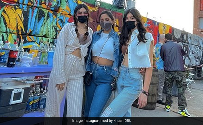Khushi Kapoor And Cousin Shanaya Kapoor Raise The Style Quotient In New York