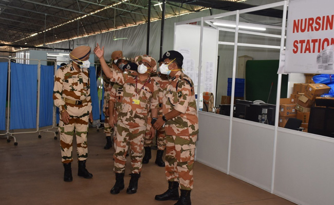 दिल्ली: ITBP के आईजी ने 6 दिनों में चौथी बार किया सरदार पटेल कोविड केयर सेंटर का दौरा, व्यवस्थाओं का लिया जायज़ा