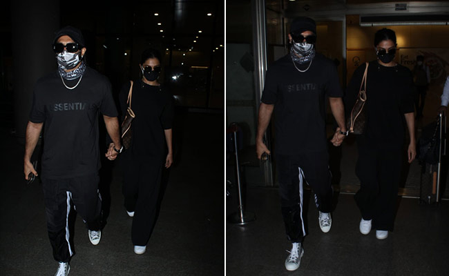 Even When Twinning With Ranveer Singh, Deepika Padukone Can't Get Over Her Rs 1.12 Lakh Louis Vuitton NeverFull Handbag